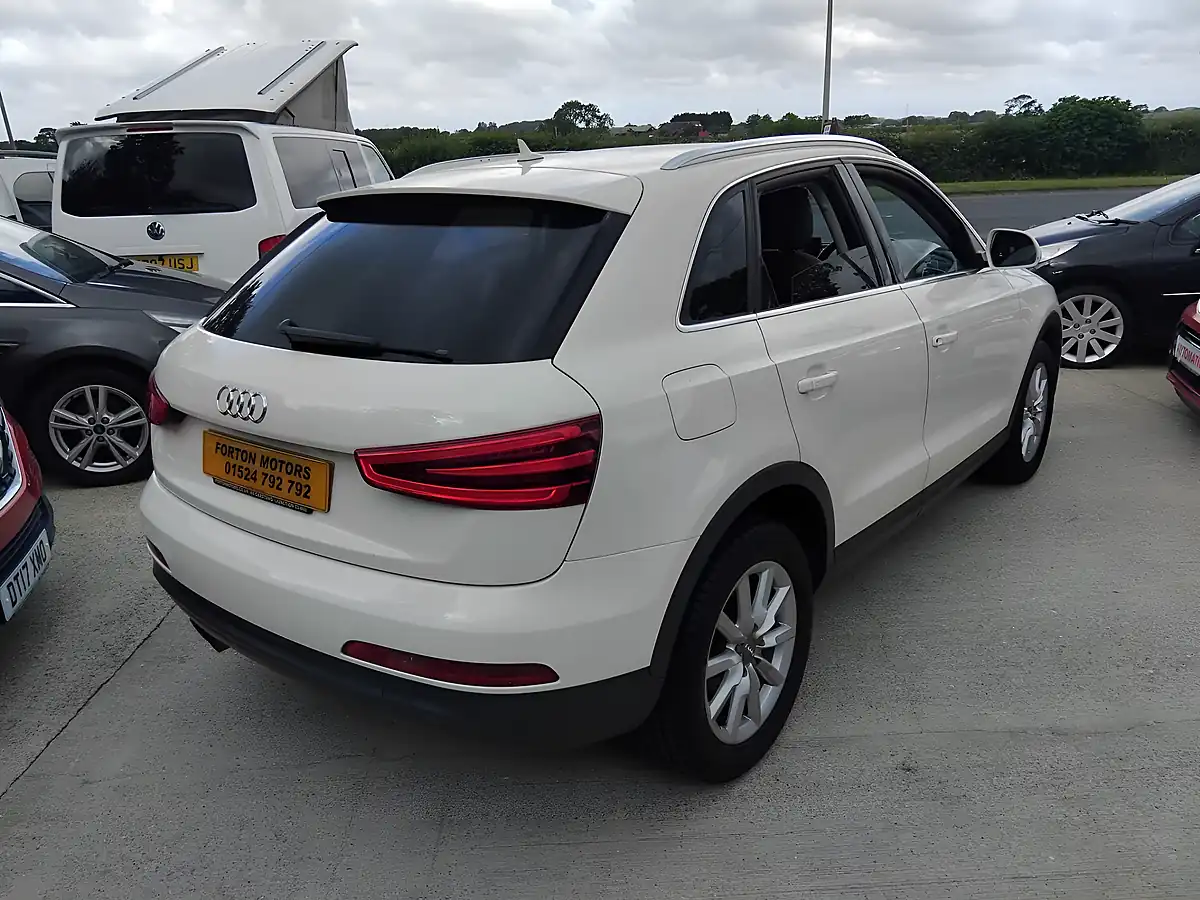 Used 2013 Audi Q3 Se White - Interior and Exterior details 12