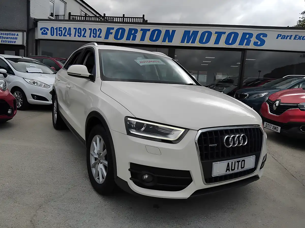 Used 2013 Audi Q3 Se White - Interior and Exterior details 2