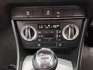 Used 2013 Audi Q3 Se White - Interior and Exterior details 20
