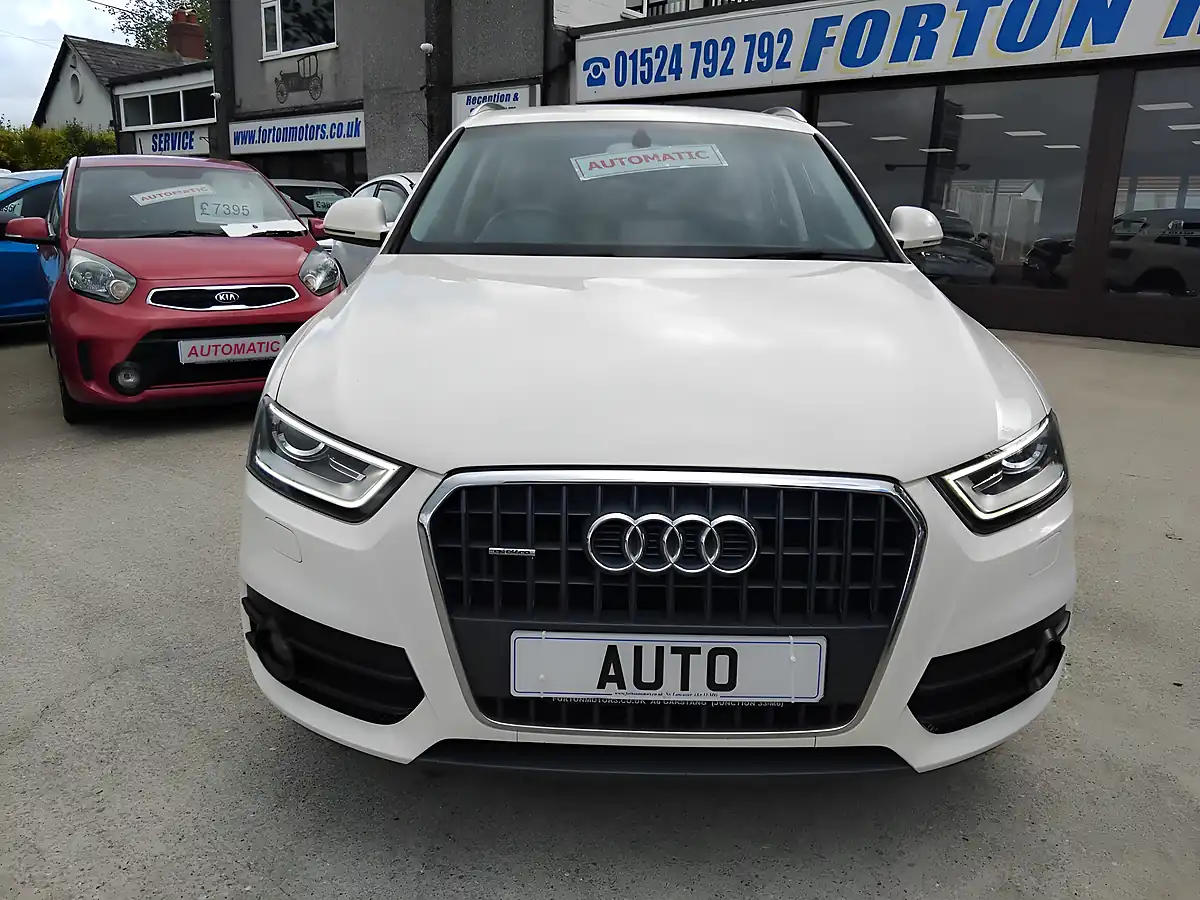 Used 2013 Audi Q3 Se White - Interior and Exterior details 3