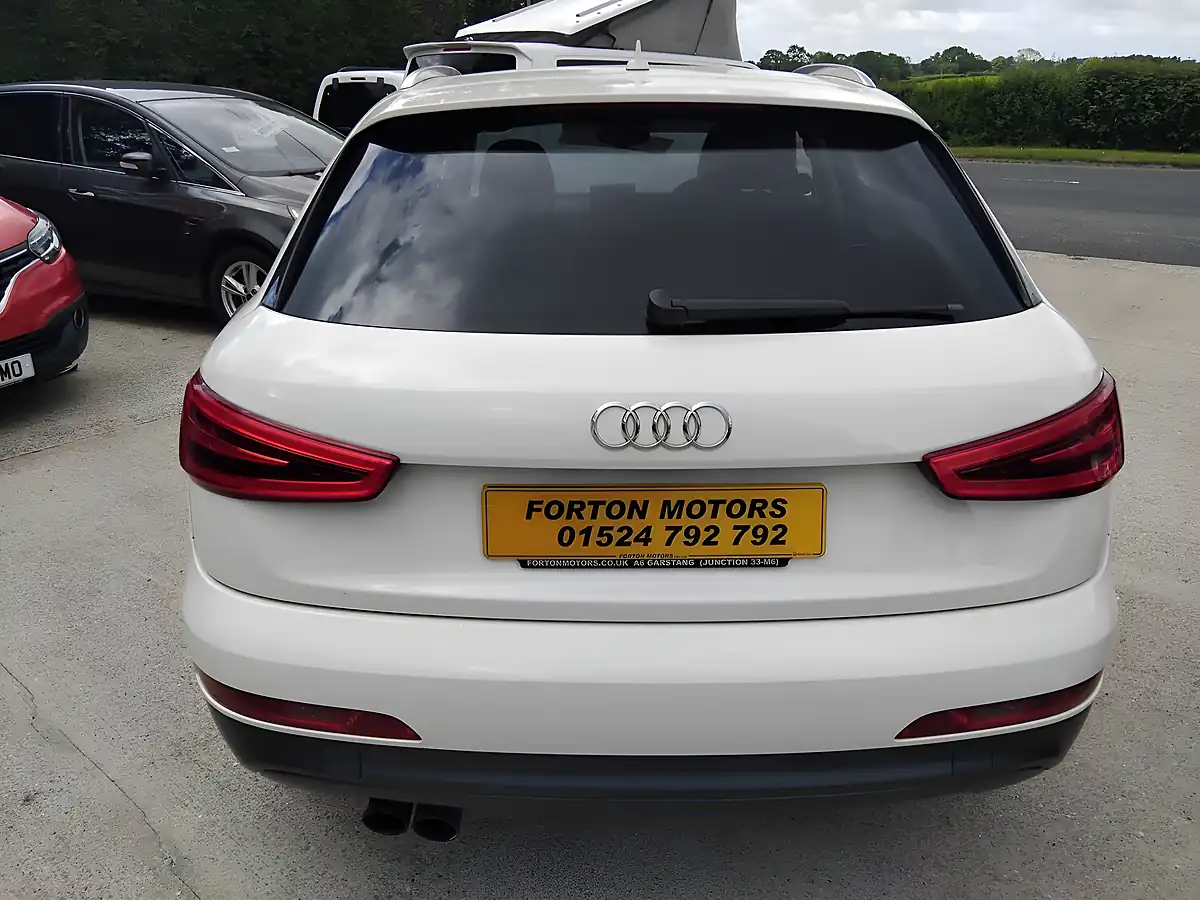 Used 2013 Audi Q3 Se White - Interior and Exterior details 7