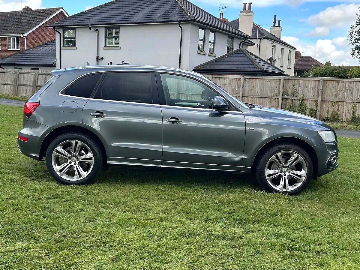 Used 2013 Audi Q5 S Line+ Grey - Interior and Exterior details 4