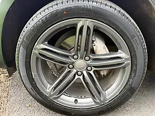 Used 2013 Audi Q5 S-Line Plus Grey - Interior and Exterior details 17