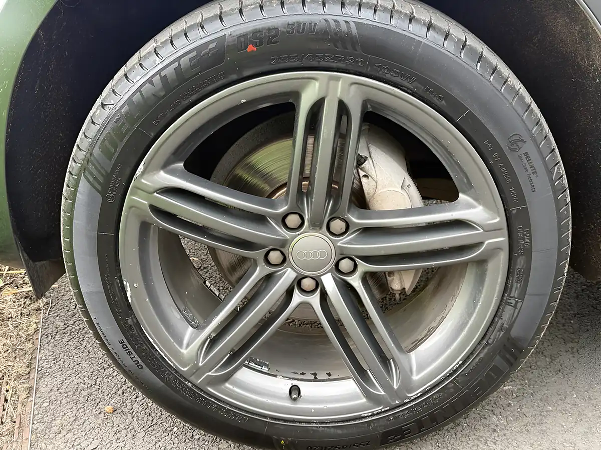 Used 2013 Audi Q5 S-Line Plus Grey - Interior and Exterior details 17