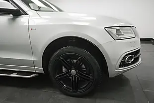 Used 2013 Audi Q5 S Line Plus Silver - Interior and Exterior details 4