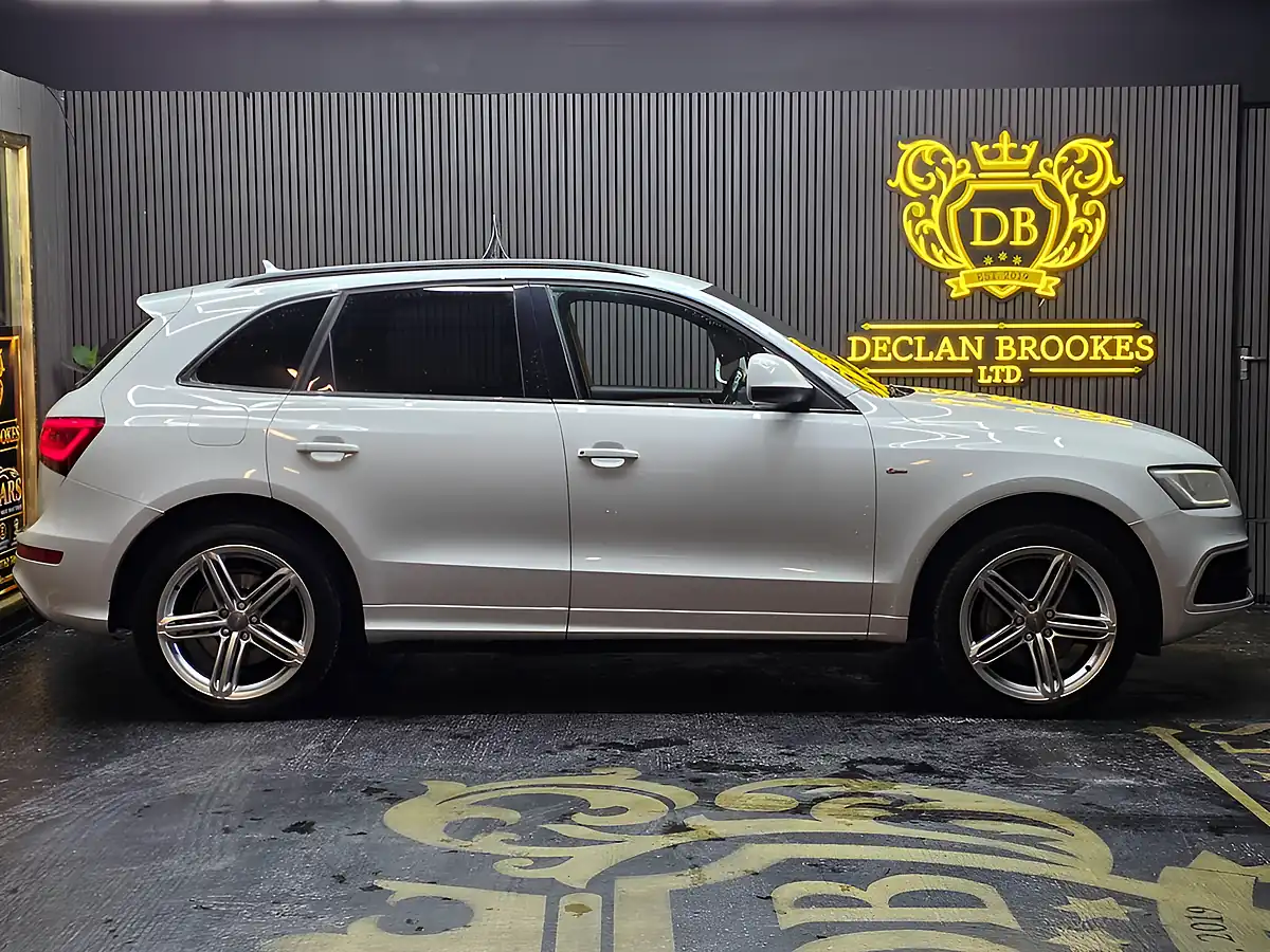 Used 2013 Audi Q5 S Line Plus White - Interior and Exterior details 2