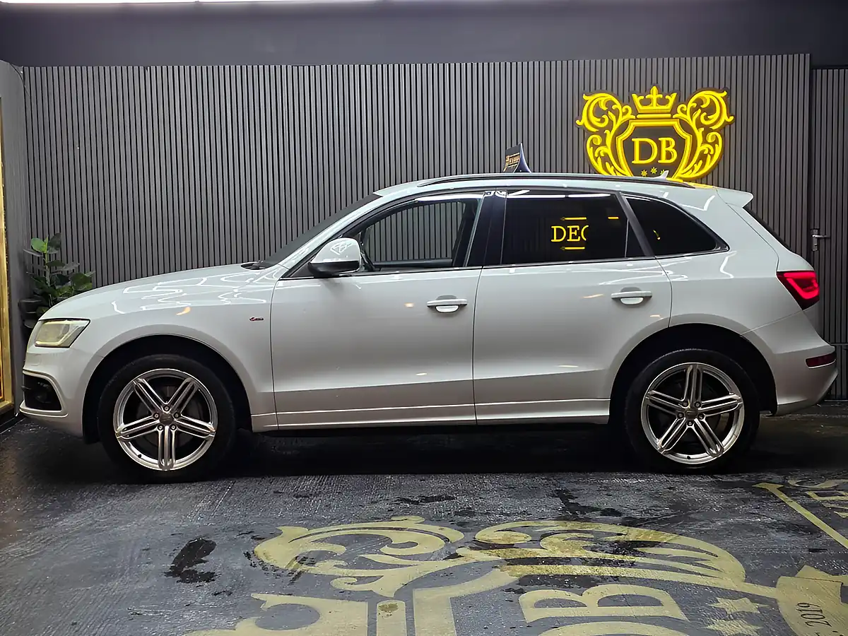 Used 2013 Audi Q5 S Line Plus White - Interior and Exterior details 6