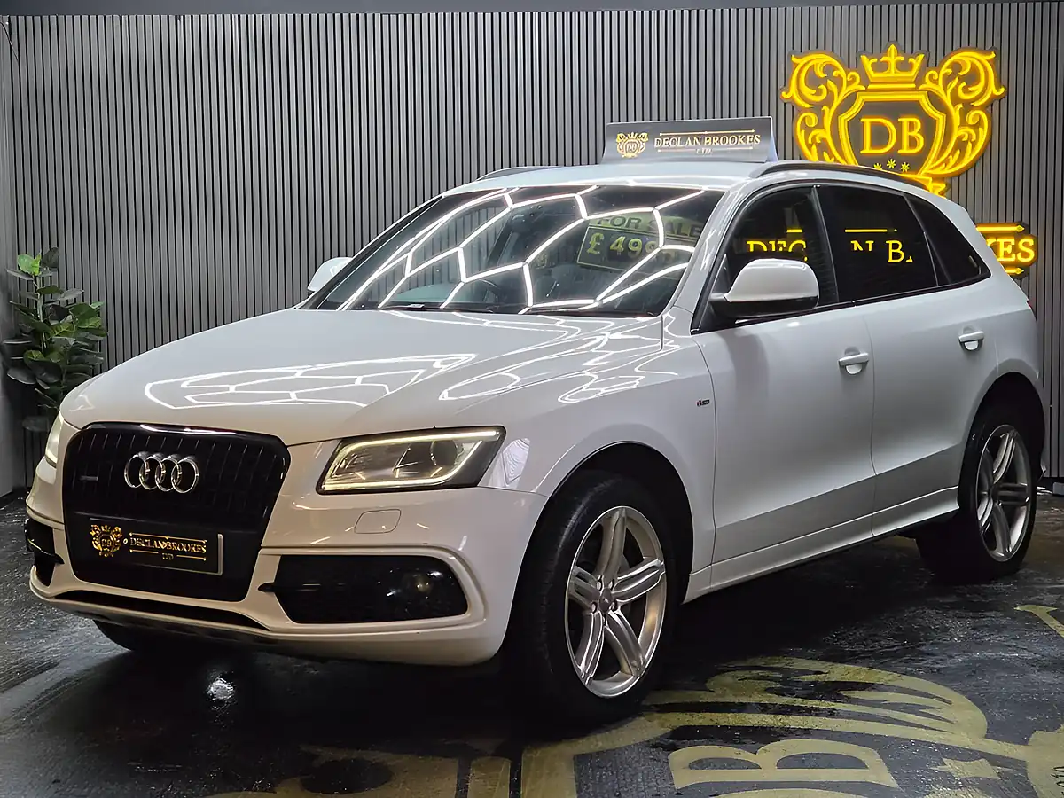 Used 2013 Audi Q5 S Line Plus White - Interior and Exterior details 7