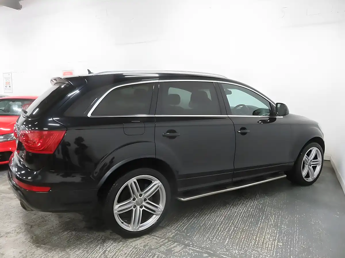 Used 2013 Audi Q7 S Line Plus Black - Interior and Exterior details 8