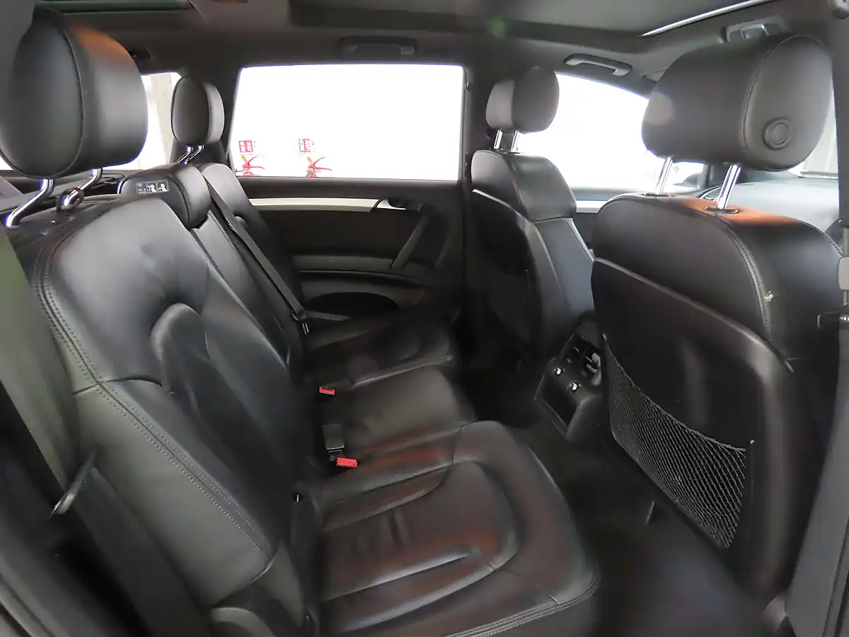 Used 2013 Audi Q7 S Line Plus White - Interior and Exterior details 8