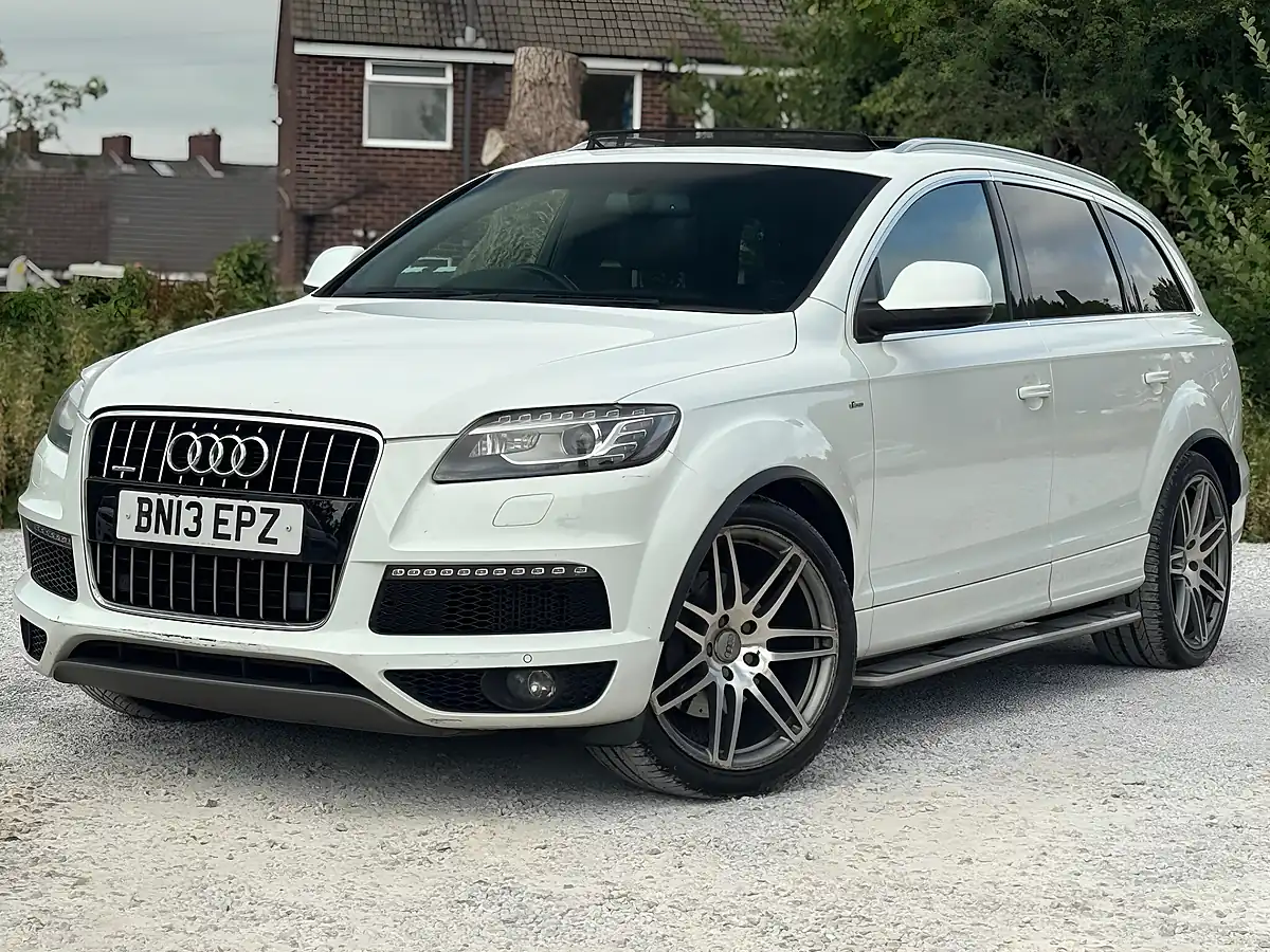 Used 2013 Audi Q7 S Line Plus White - Interior and Exterior details 2