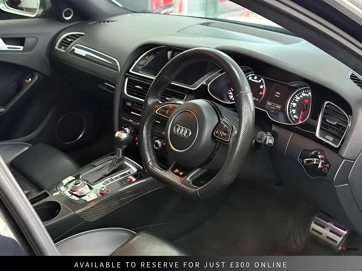 Used 2013 Audi RS4 Avant Black - Interior and Exterior details 12
