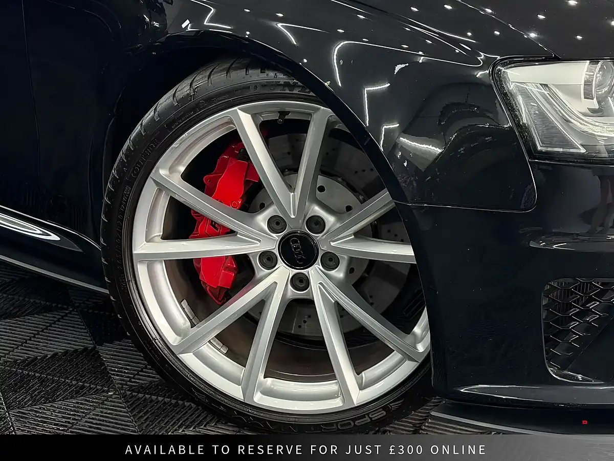 Used 2013 Audi RS4 Avant Black - Interior and Exterior details 16