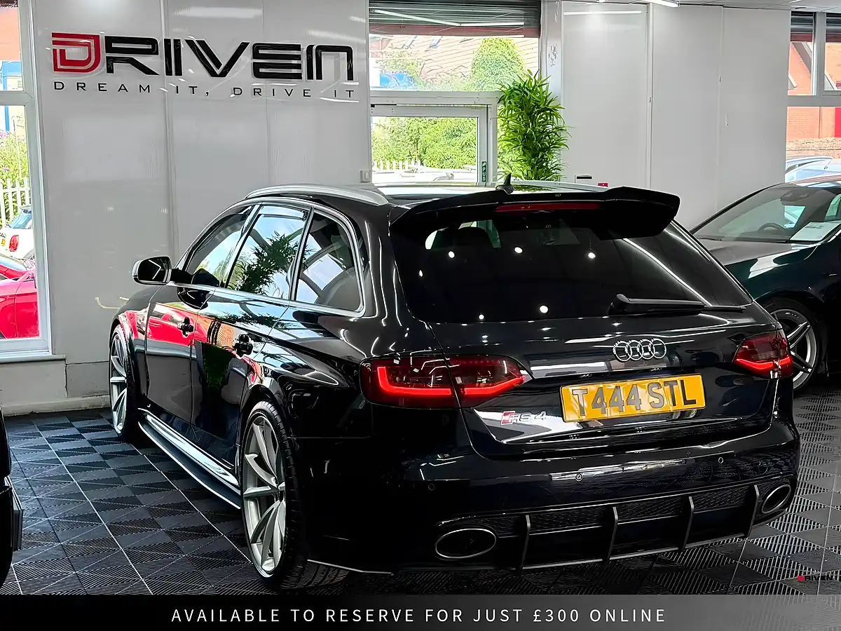 Used 2013 Audi RS4 Avant Black - Interior and Exterior details 2
