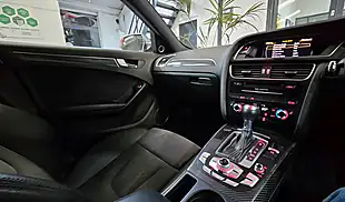 Used 2013 Audi RS4 Avant Red - Interior and Exterior details 19