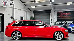 Used 2013 Audi RS4 Avant Red - Interior and Exterior details 5