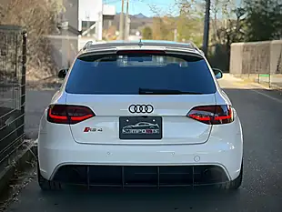 Used 2013 Audi RS4 Avant White - Interior and Exterior details 14