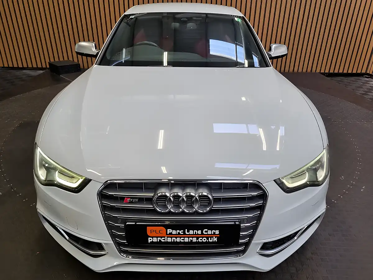 Used 2013 Audi S5 Sportback White - Interior and Exterior details 15