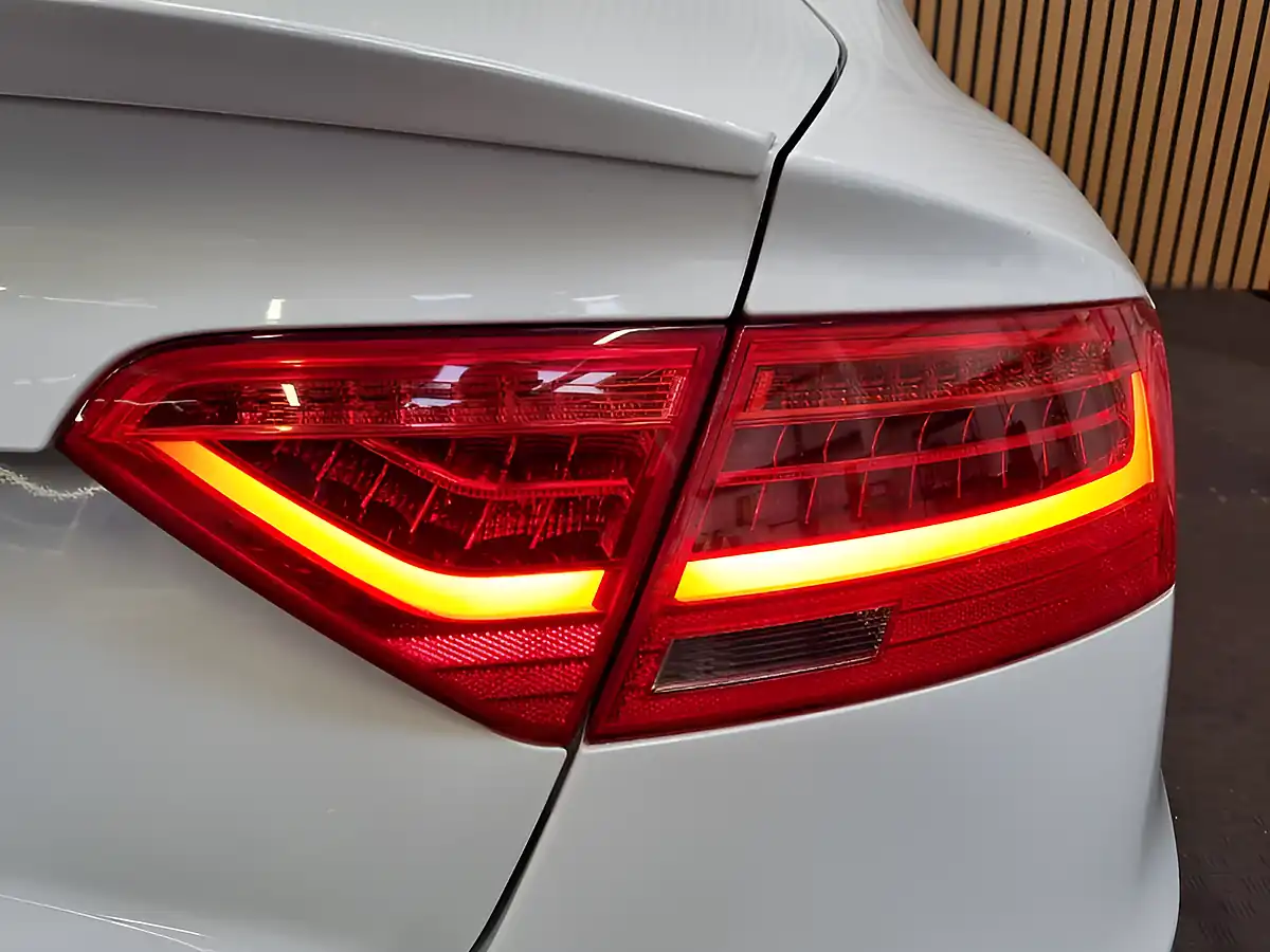 Used 2013 Audi S5 Sportback White - Interior and Exterior details 16