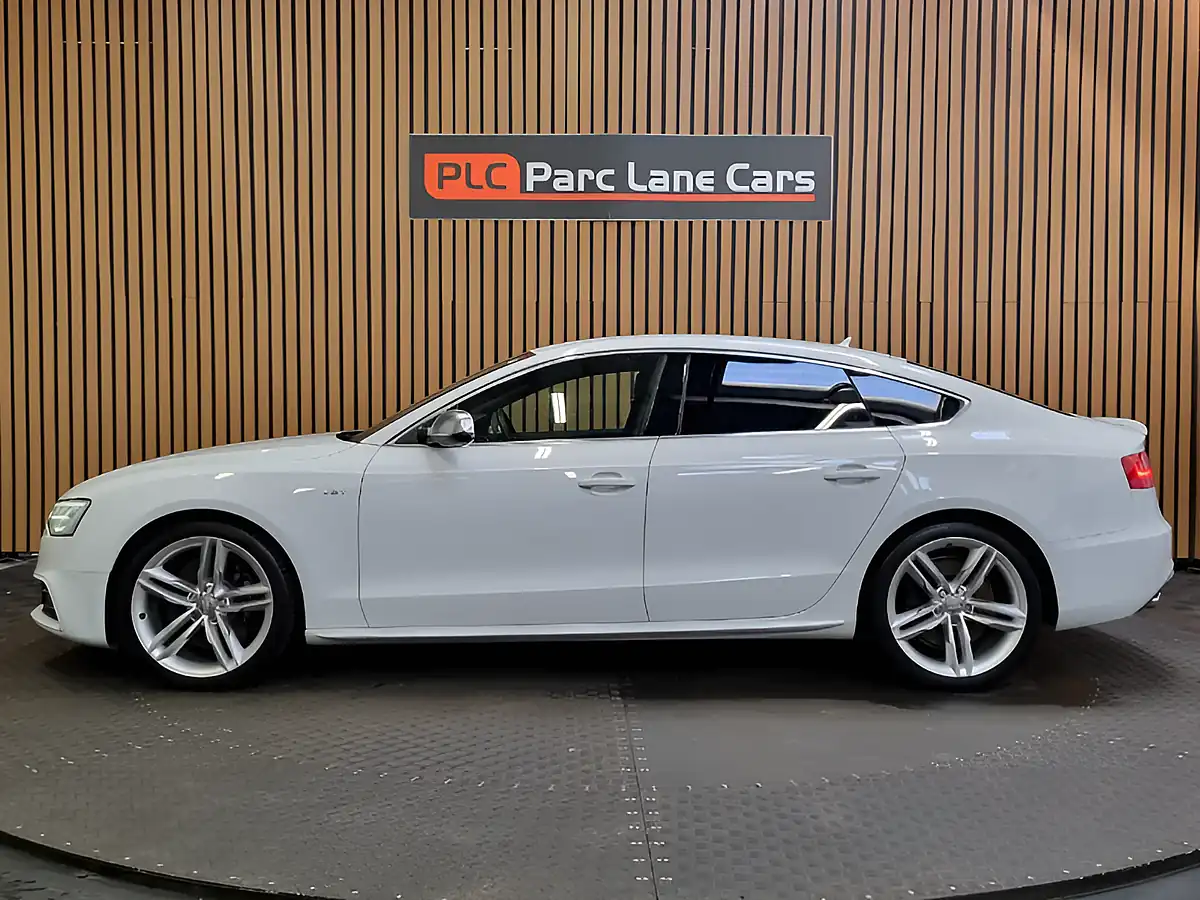 Used 2013 Audi S5 Sportback White - Interior and Exterior details 6