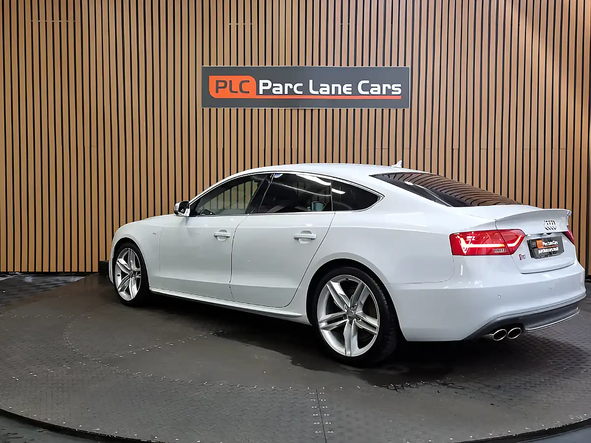 Used 2013 Audi S5 Sportback White - Interior and Exterior details 7