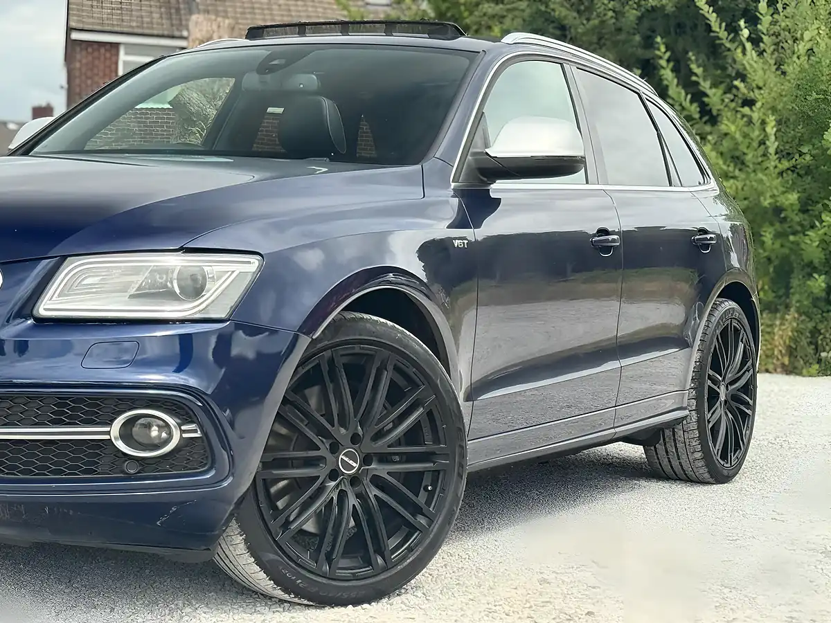 Used 2013 Audi SQ5 S Design Blue - Interior and Exterior details 17