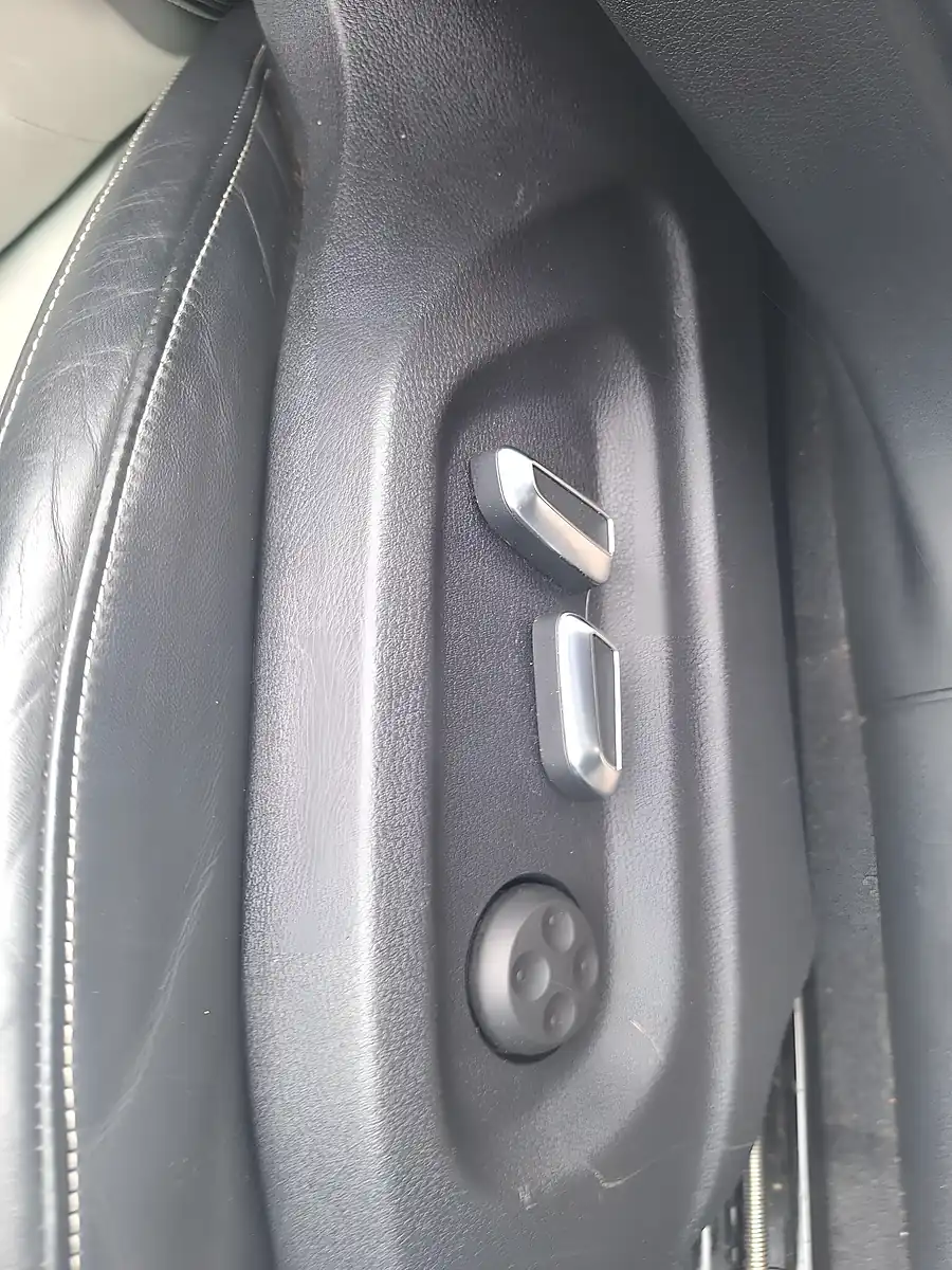 Used 2013 Audi SQ5 S Design White - Interior and Exterior details 13