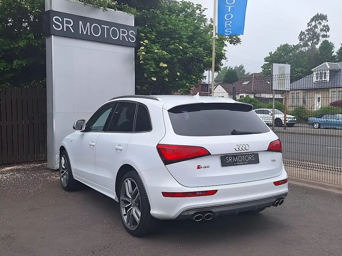Used 2013 Audi SQ5 S Design White - Interior and Exterior details 4