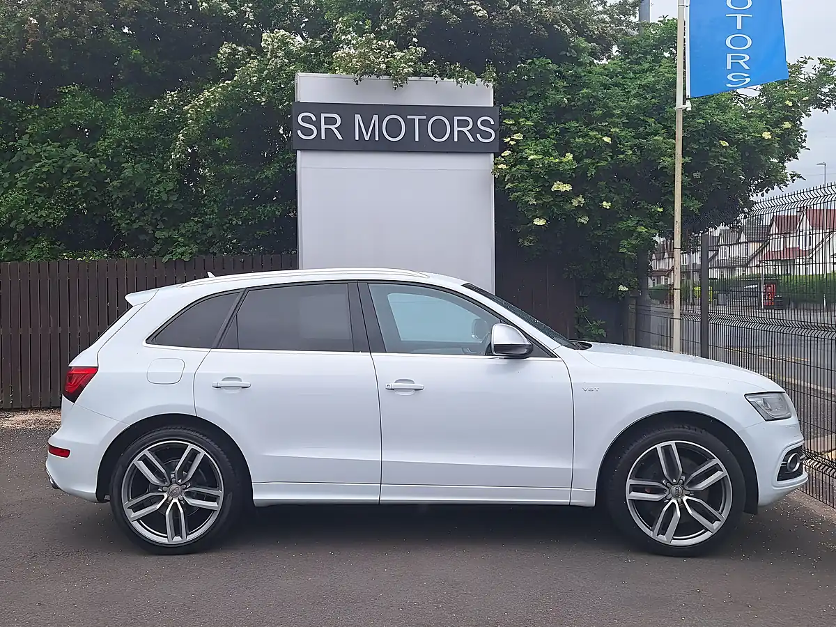 Used 2013 Audi SQ5 S Design White - Interior and Exterior details 6