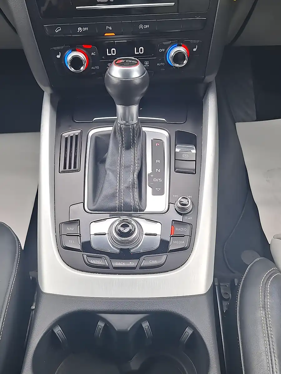Used 2013 Audi SQ5 S Design White - Interior and Exterior details 9