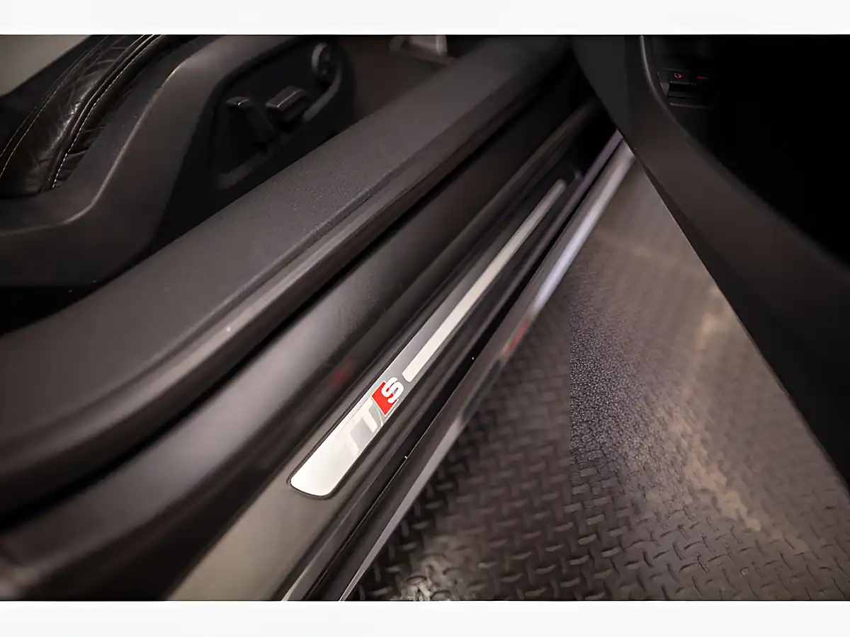 Used 2013 Audi Tt Black Edition Black - Interior and Exterior details 10