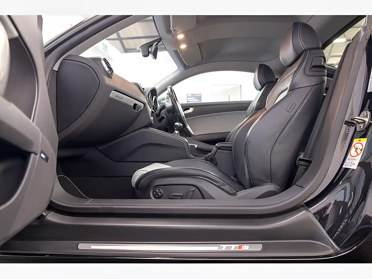 Used 2013 Audi Tt Black Edition Black - Interior and Exterior details 13