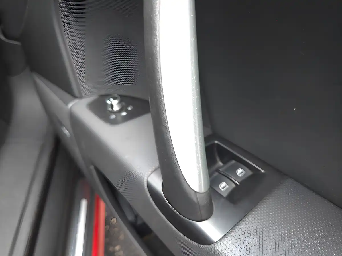 Used 2013 Audi Tt Black Edition Red - Interior and Exterior details 17
