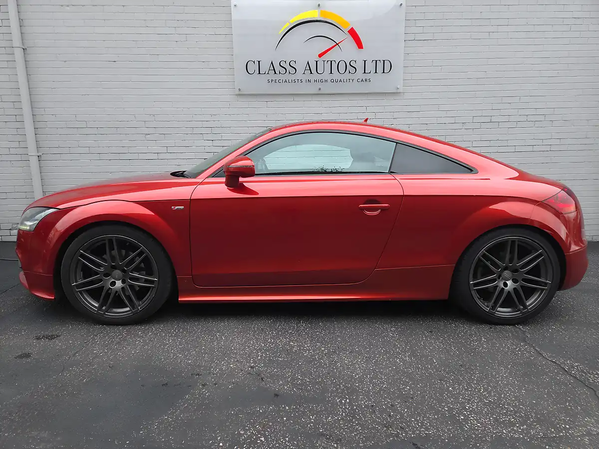 Used 2013 Audi Tt Black Edition Red - Interior and Exterior details 6