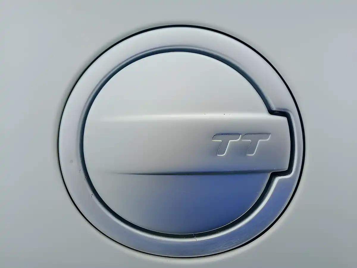 Used 2013 Audi Tt Black Edition White - Interior and Exterior details 8