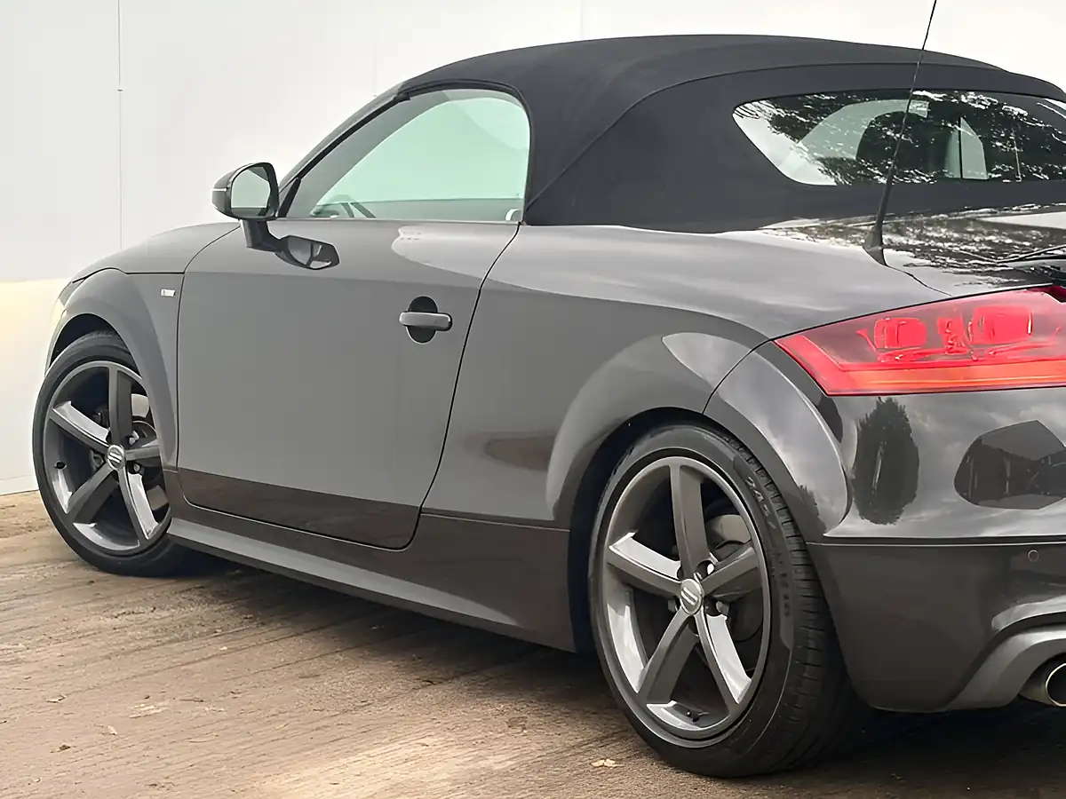 Used 2013 Audi Tt S Line Brilliant Black - Interior and Exterior details 15