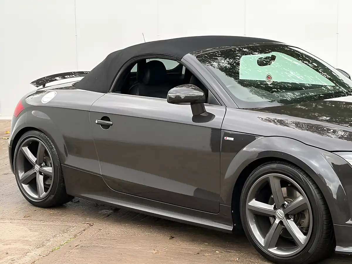Used 2013 Audi Tt S Line Brilliant Black - Interior and Exterior details 3