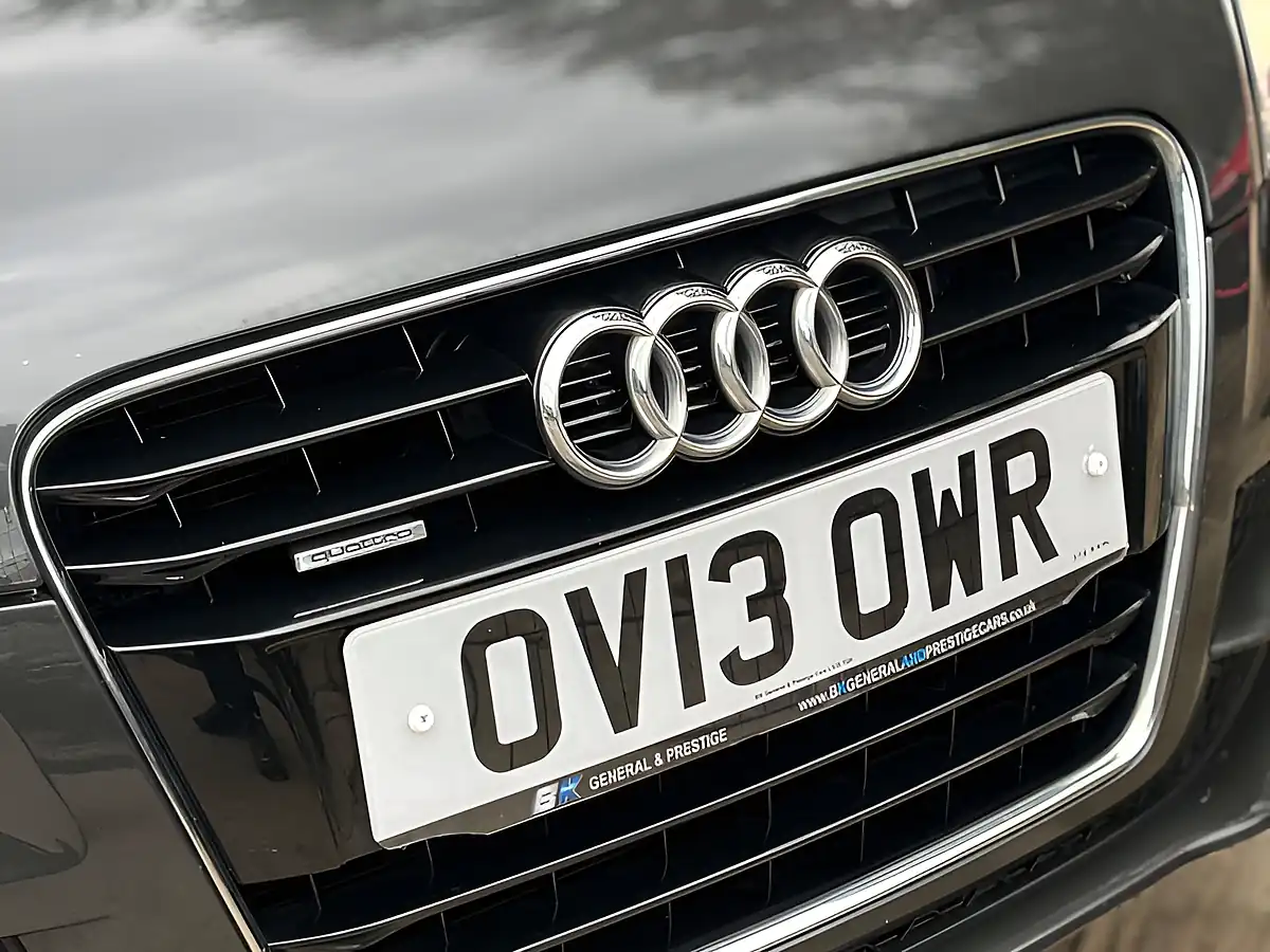 Used 2013 Audi Tt S Line Brilliant Black - Interior and Exterior details 7