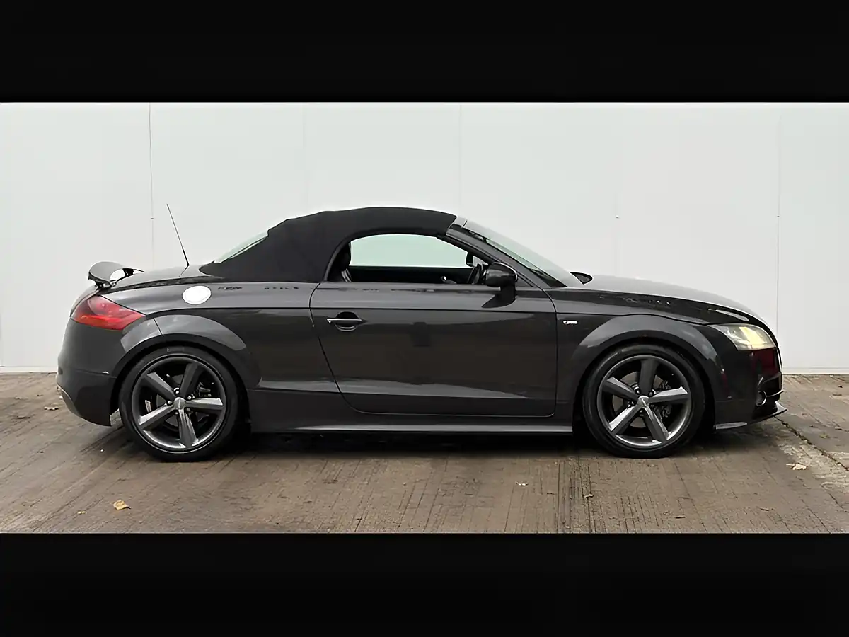 Used 2013 Audi Tt S Line Brilliant Black - Interior and Exterior details 8