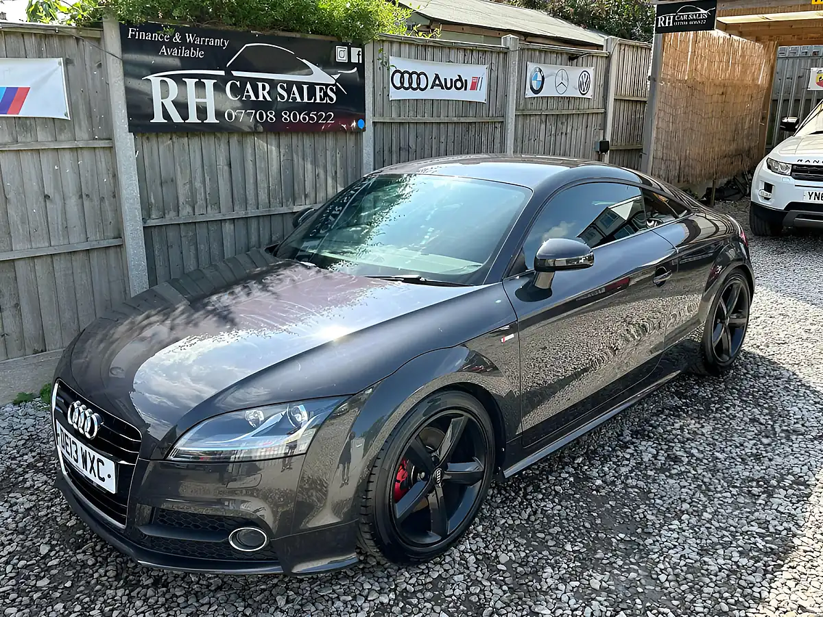 Used 2013 Audi Tt S Line Grey - Front View