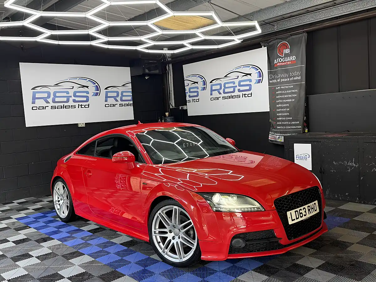 Used 2013 Audi Tt S Line Red - Front View