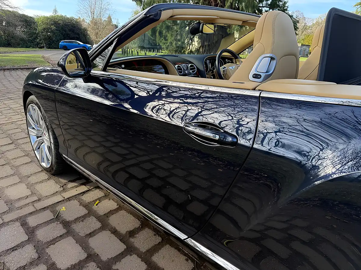 Used 2013 Bentley Continental Gtc Blue - Interior and Exterior details 10