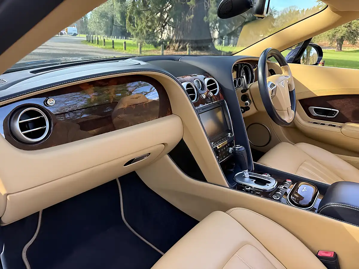 Used 2013 Bentley Continental Gtc Blue - Interior and Exterior details 12