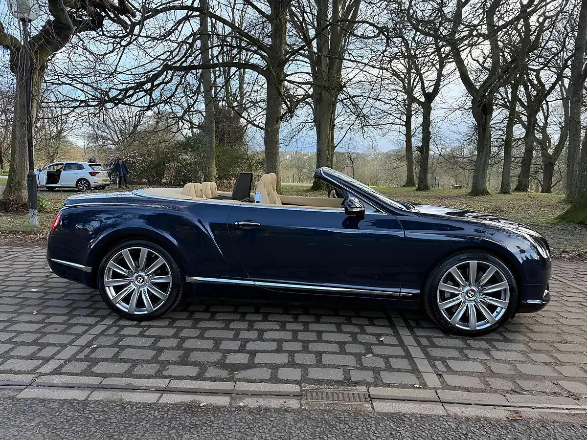 Used 2013 Bentley Continental Gtc Blue - Interior and Exterior details 5