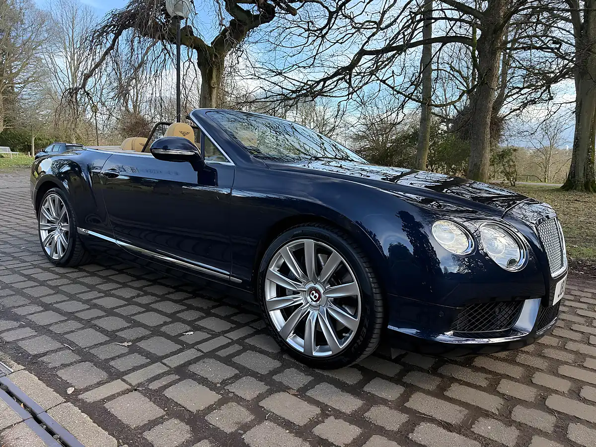 Used 2013 Bentley Continental Gtc Blue - Interior and Exterior details 6