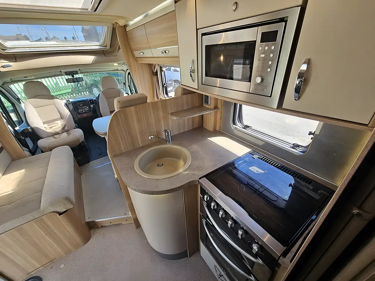 Used 2013 Bessacarr E584 Low Profile Coachbuilt - Interior and Exterior details 14