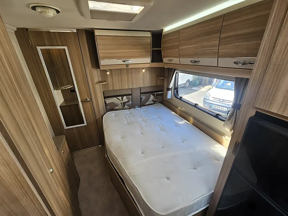 Used 2013 Bessacarr E584 Low Profile Coachbuilt - Interior and Exterior details 16