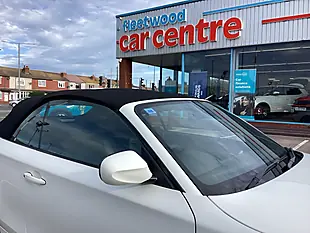 Used 2013 BMW 1 Series M Sport Alpine White - Interior and Exterior details 11