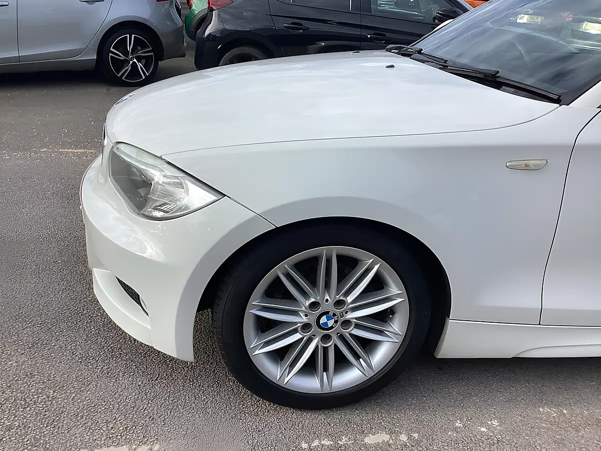 Used 2013 BMW 1 Series M Sport Alpine White - Interior and Exterior details 12