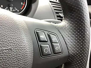 Used 2013 BMW 1 Series M Sport Alpine White - Interior and Exterior details 16